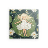 Alu Dibond (matt) | Seerosenzauber - Mädchen auf Blättern im Wassertraum