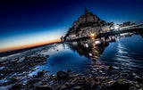 Poster gerahmt | La baie de nuit - Mont-Saint-Michel bei Nacht