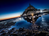 Poster gerahmt | La baie de nuit - Mont-Saint-Michel bei Nacht