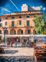 Alu Dibond (glänzend) | Markt von Inca (Mallorca) - El mercado a la luz