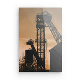 Acrylglas auf Alu-Dibond | Shafts at twighlight - Im Schatten zweier Industriegiganten