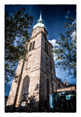 Leinwand - Stärke 4cm | Dortmund higher light – St. Reinoldi-Kirche (mit weißem Retro-Rahmen)