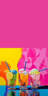Plüschkissen (Pink) | Ice cream in the sunshine - Pop-Art Eisbecher in leuchtenden Farben