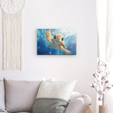 Leinwand - Stärke 4cm | Flossen voraus! - Niedliche Baby-Schildkröte im türkisblauen Meer (quer)