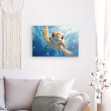 Acrylglas auf Alu-Dibond | Flossen voraus! - Niedliche Baby-Schildkröte im türkisblauen Meer (quer)