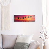 Acrylglas auf Alu-Dibond | Kupferner Himmel mit ziehenden Vögeln (quer)