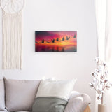 Acrylglas auf Alu-Dibond | Kupferner Himmel mit ziehenden Vögeln (quer)