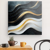 Leinwand - Stärke 2cm | Schneeleuchten und Sternenzug - Abstrakte Winterwellen in Schwarz, Weiß und Gold