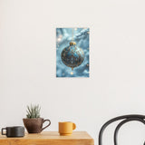 Poster ab 15 EUR | Eisklare Eleganz - Bild einer grünblauen Christbaumkugel