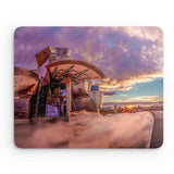 Mauspad | Bilbao Museum - Glanz zwischen Nebel und Abendlicht