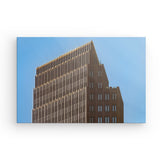 Leinwand - Stärke 2cm | Berlin Hochhaus Architektur Wandbild - ruhig und klar